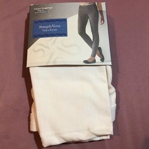 Vera Wang Chino White Leggings Size Large